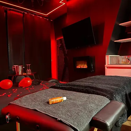 Love Room, L'Interdit Rouen Exterior photo