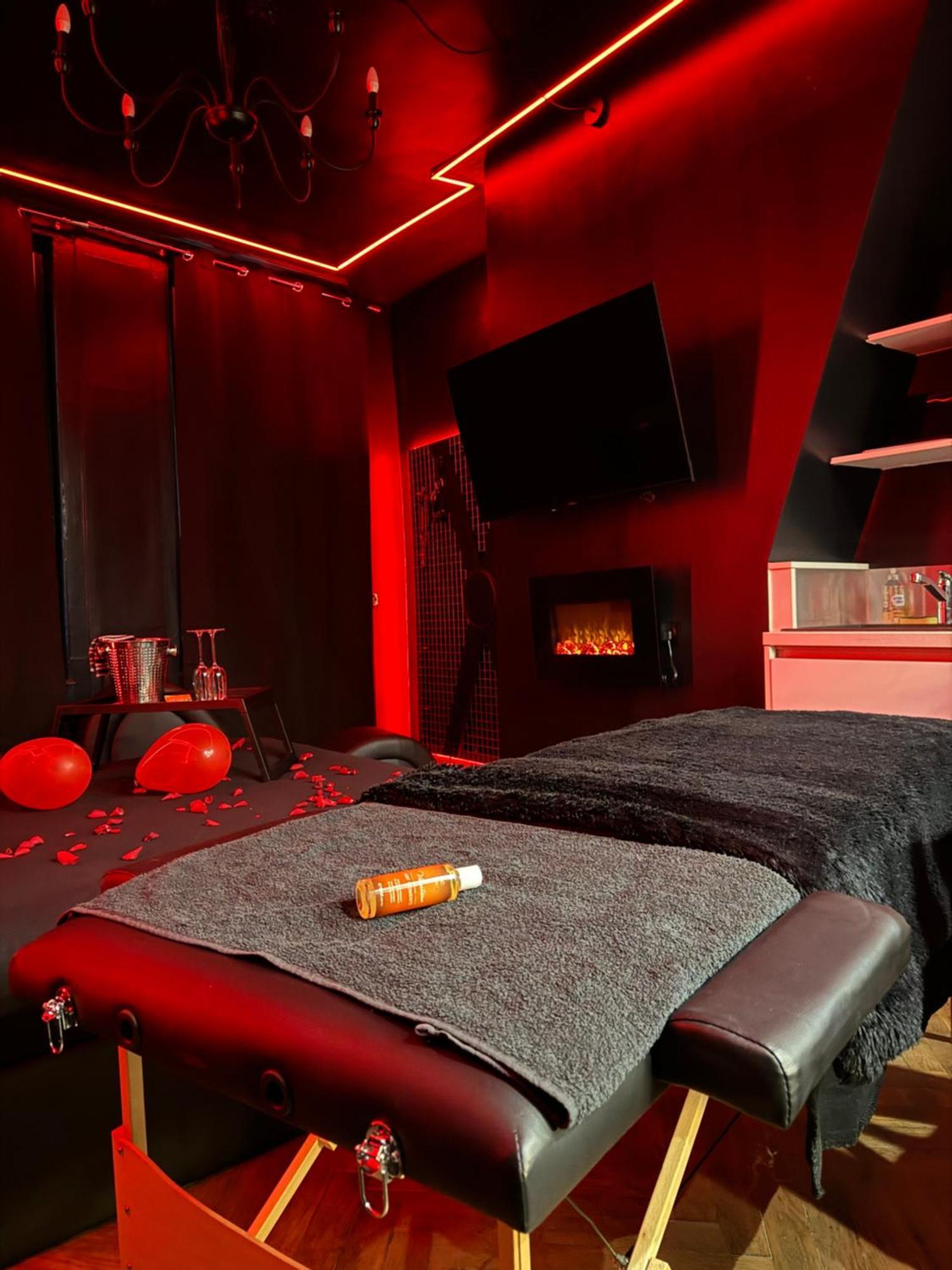 Room, L'interdit *